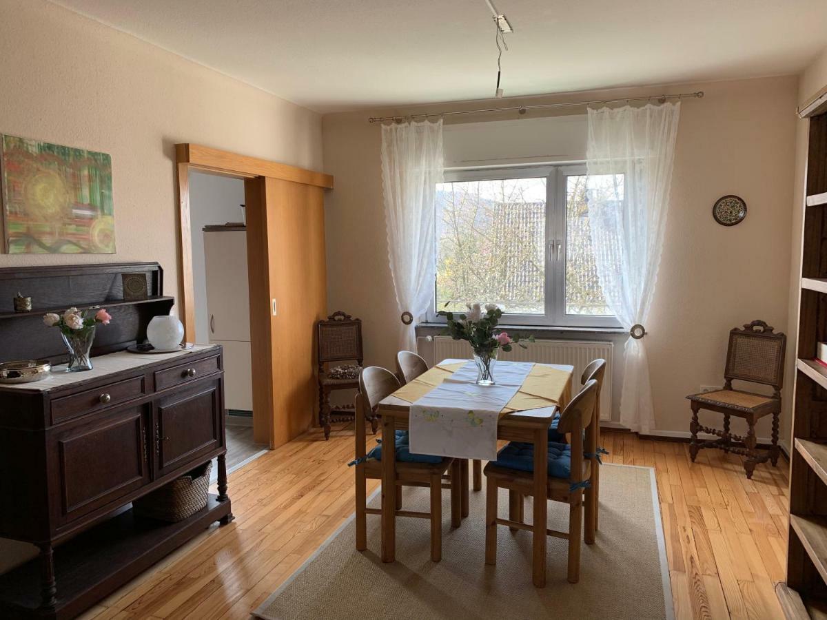Moderne Ferienwohnung Mit Balkon Im Schoenen Saarland Dillingen Exterior foto